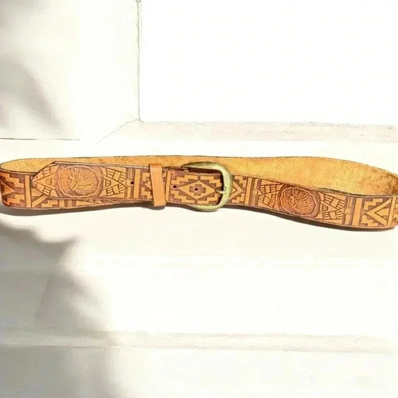 Vintage embossed southwestern leather belt 36 steerhide - Picture 1 of 4